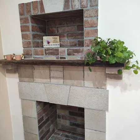 La Casa Delle Sorprese Apartment *