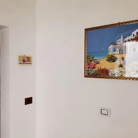 La Casa Delle Sorprese Apartment *