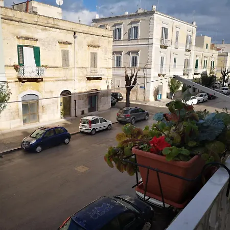 La Casa Delle Sorprese * Trani